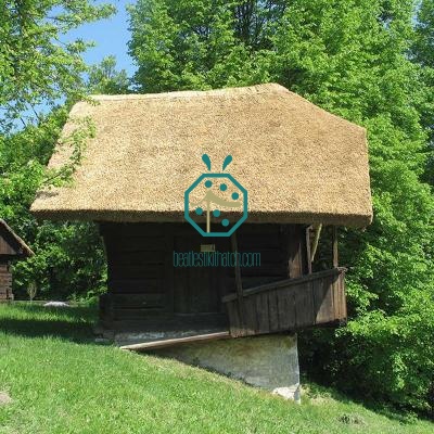 Synthetic Granary Thatch Roof Manufacturer for Italy
